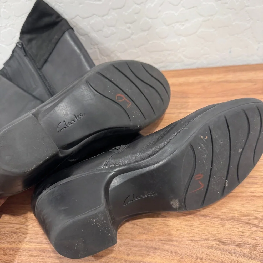 Clarks Equestrian Black Leather Boots Womens 8M Tall Riding Ingalls Delaware